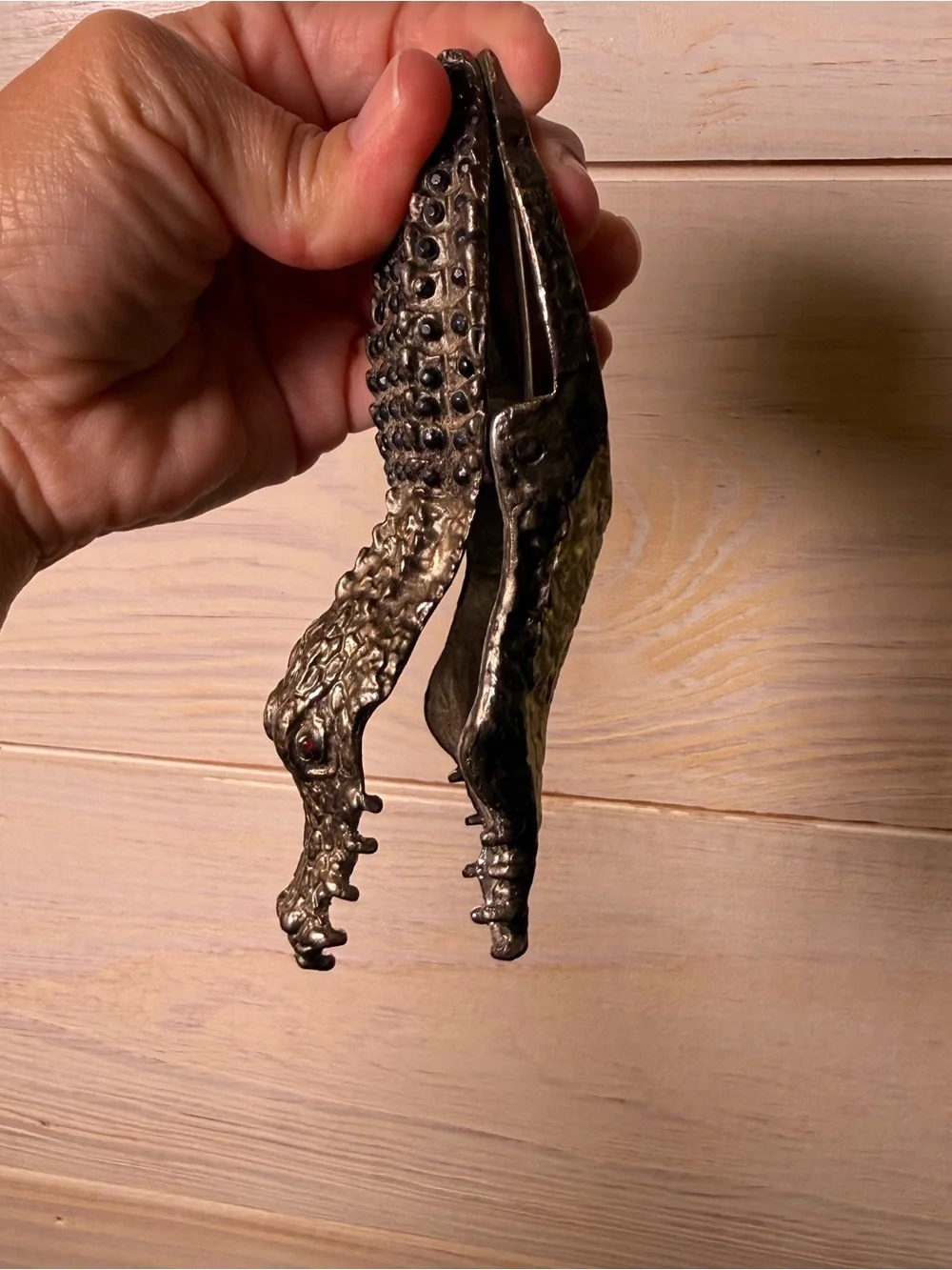 Vintage Alligator Crocodile Desk Clip Office Man Cave Decor